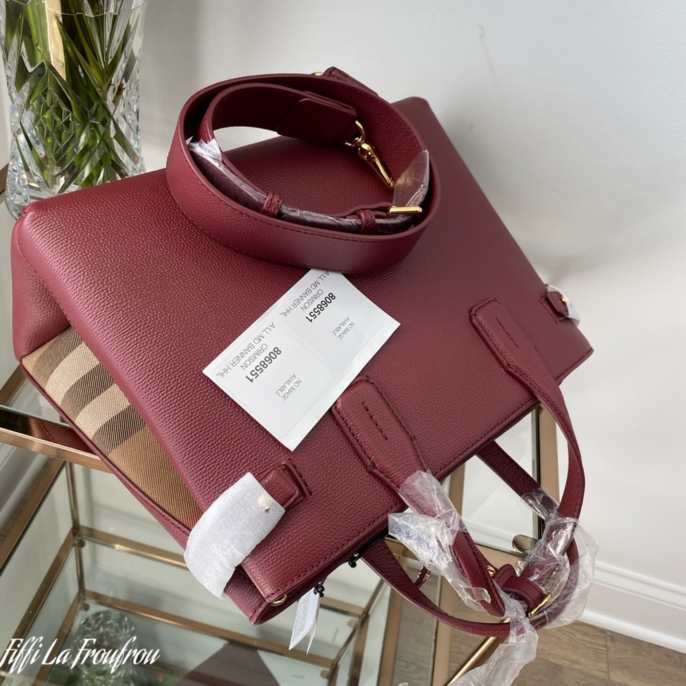 Authentic Burberry bag - Picture 4 of 16